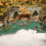 Papierschnitt Krippe in Farbe